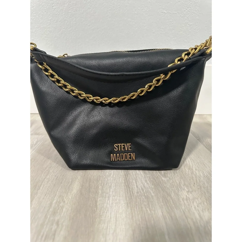 Steve‎ Madden Black Faux Leather Shoulder Bag Gold Chain Accent